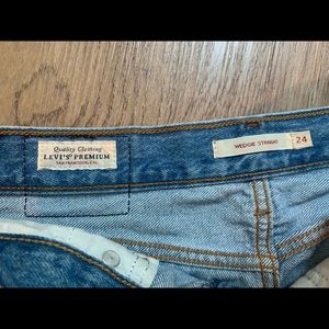 Levi’s Jeans